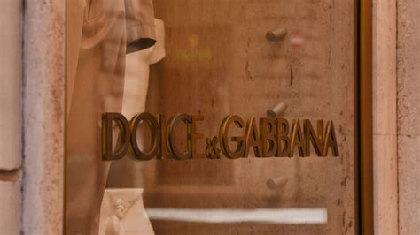 negozio dolce e gabbana chiuso cina
